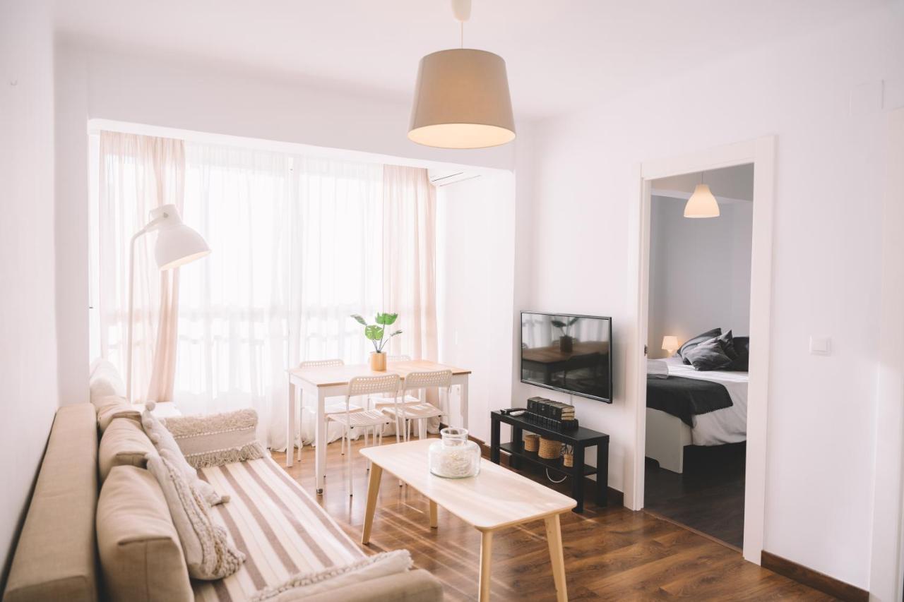 Home مالقة المظهر الخارجي الصورة